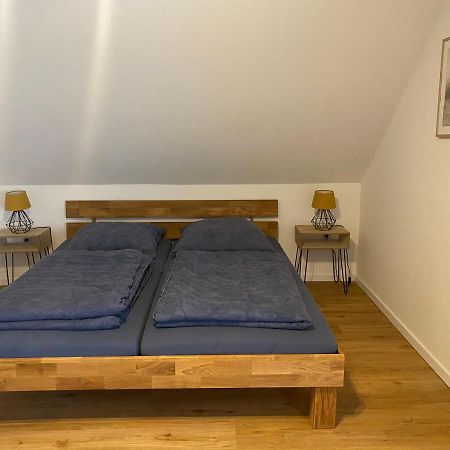 Ferienhaus Sieglinde Mit Deichblick Emden Ngoại thất bức ảnh